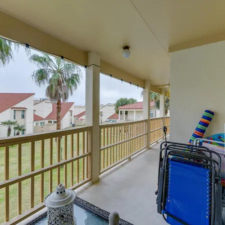 Cozy Pcb Condo Less Than Half Mile To Public Beach Access!